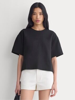 Everlane Black Boxy Short-Sleeve Tee size 2